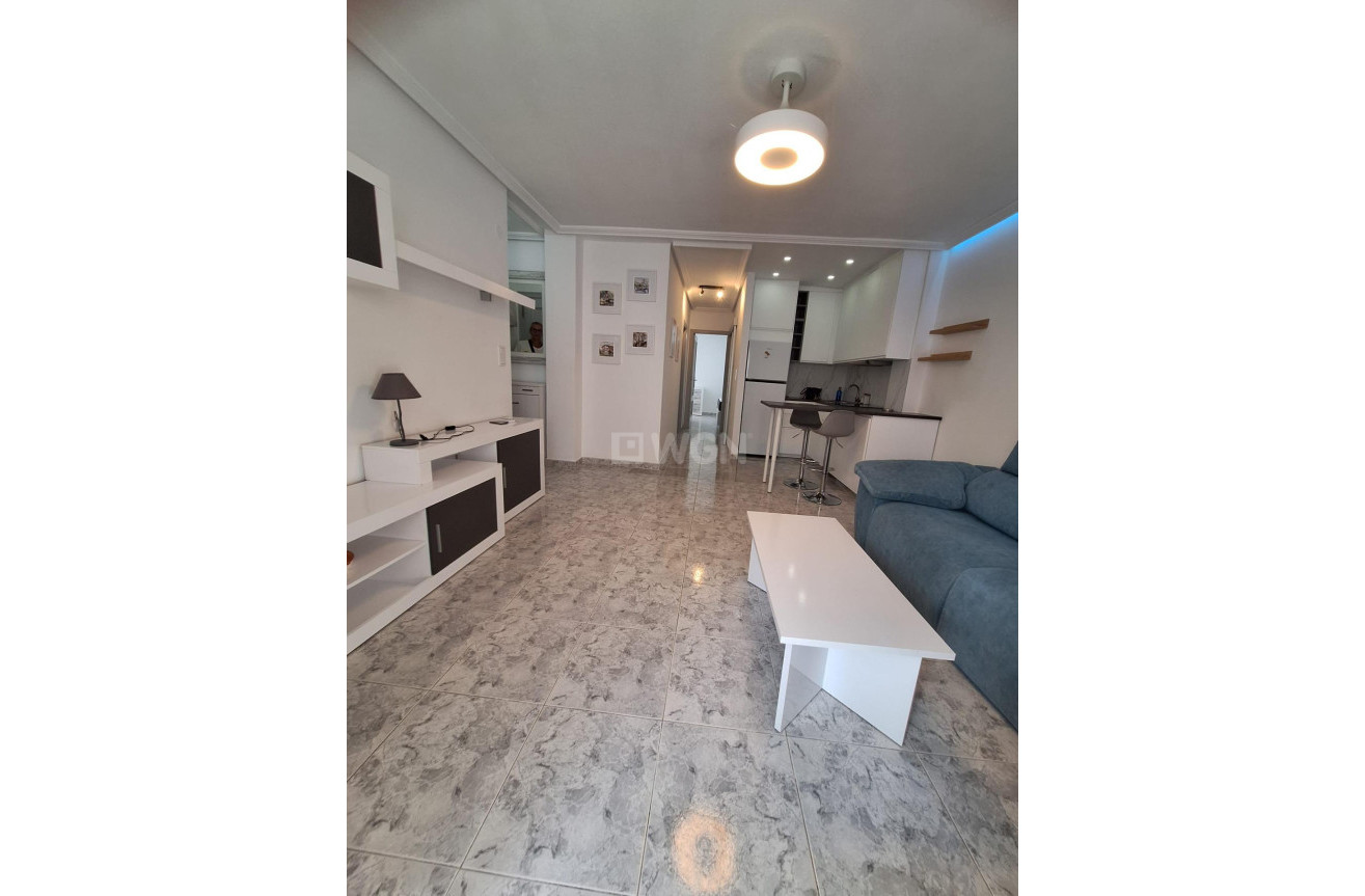 Resale - Apartment / flat - Torrevieja - Nueva Torrevieja