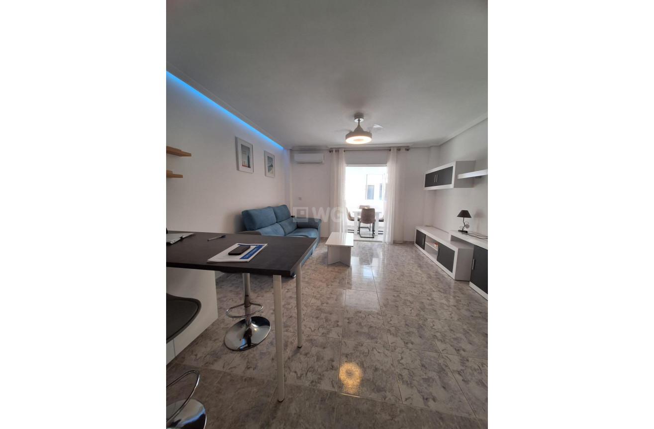 Resale - Apartment / flat - Torrevieja - Nueva Torrevieja