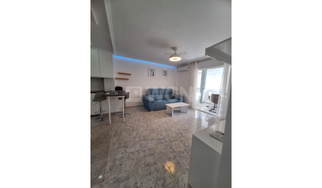 Resale - Apartment / flat - Torrevieja - Nueva Torrevieja