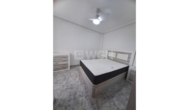 Resale - Apartment / flat - Torrevieja - Nueva Torrevieja