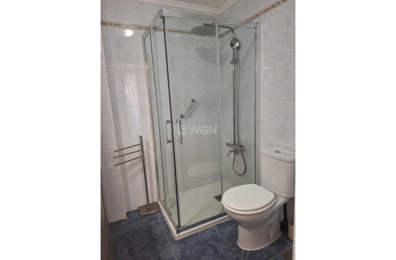 Resale - Apartment / flat - Torrevieja - Nueva Torrevieja