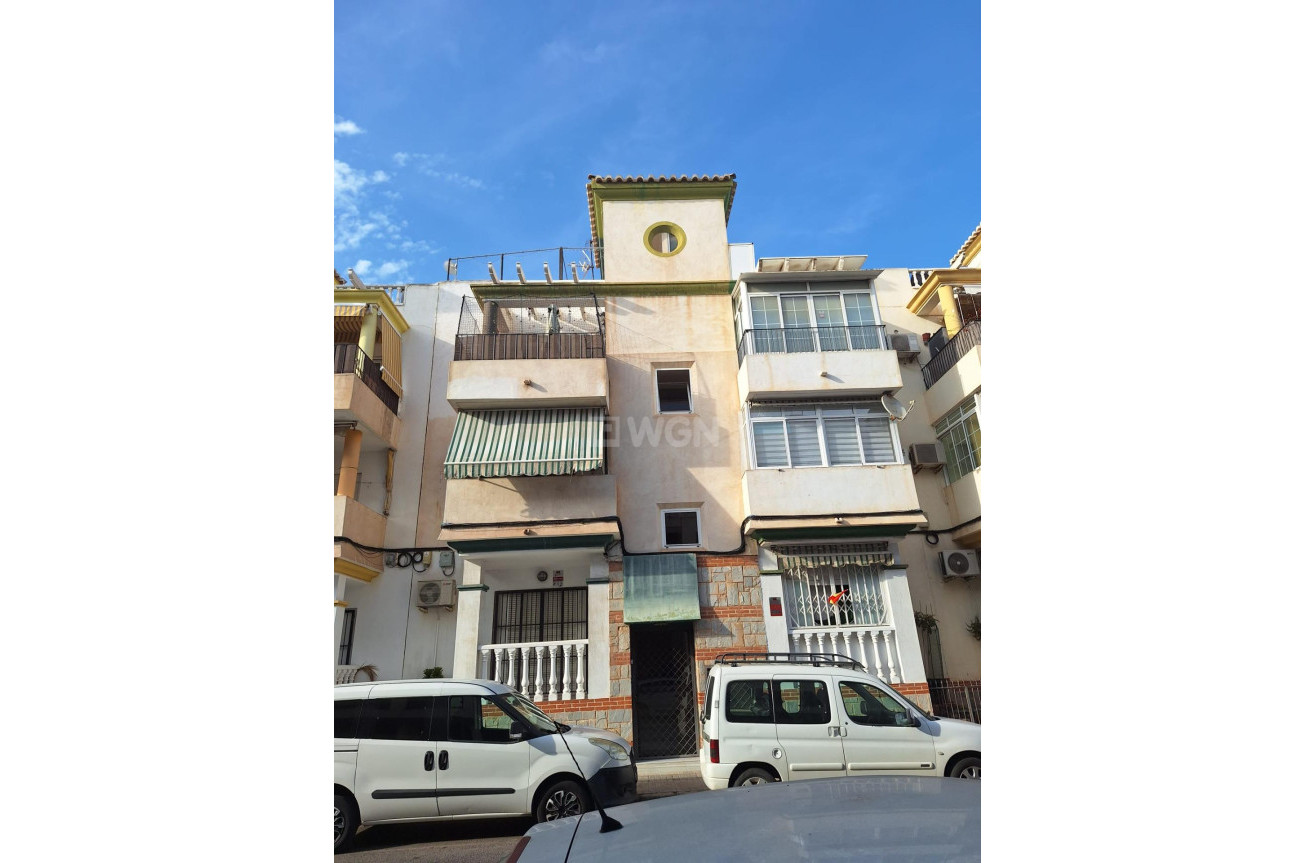 Resale - Apartment / flat - Torrevieja - Nueva Torrevieja