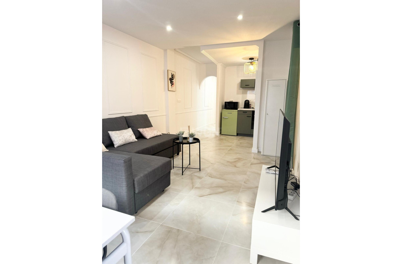 Wiederverkauf - Wohnung - Torrevieja - Centro