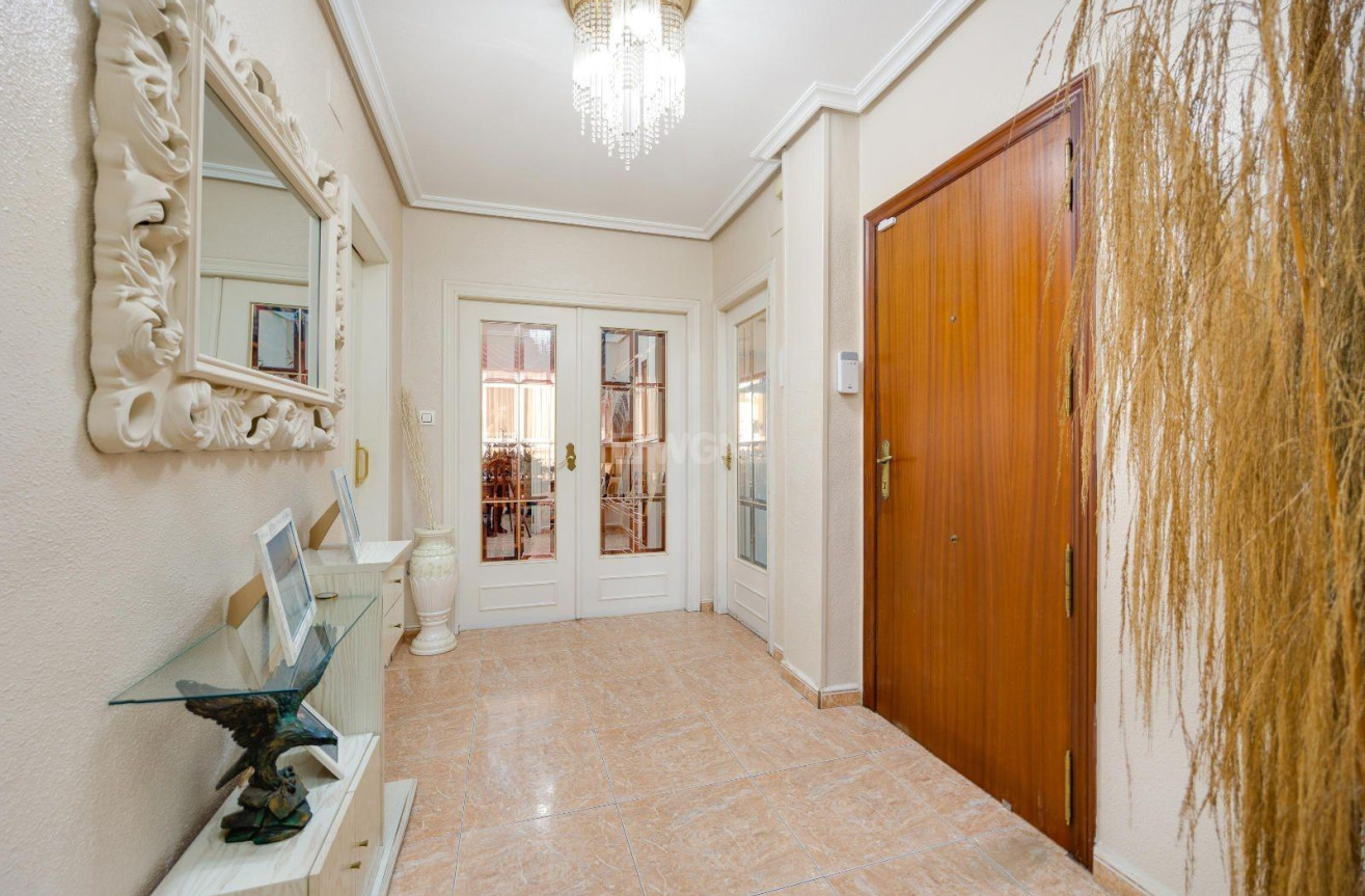 Wiederverkauf - Wohnung - Torrevieja - Centro