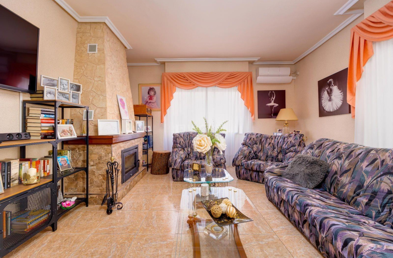 Wiederverkauf - Wohnung - Torrevieja - Centro