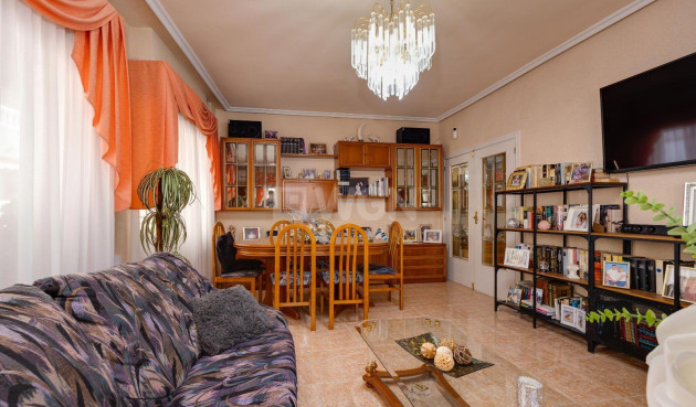 Wiederverkauf - Wohnung - Torrevieja - Centro