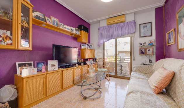 Wiederverkauf - Wohnung - Torrevieja - Centro