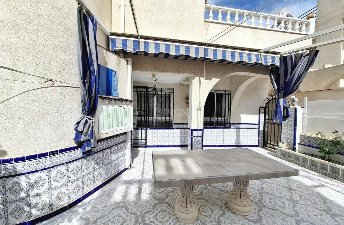 Odsprzedaż - Villa - Torrevieja - Carrefour