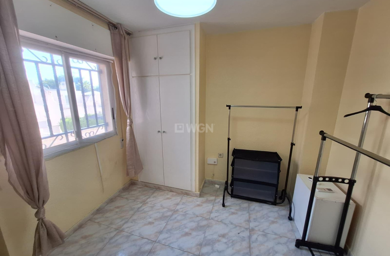 Odsprzedaż - Villa - Torrevieja - Carrefour