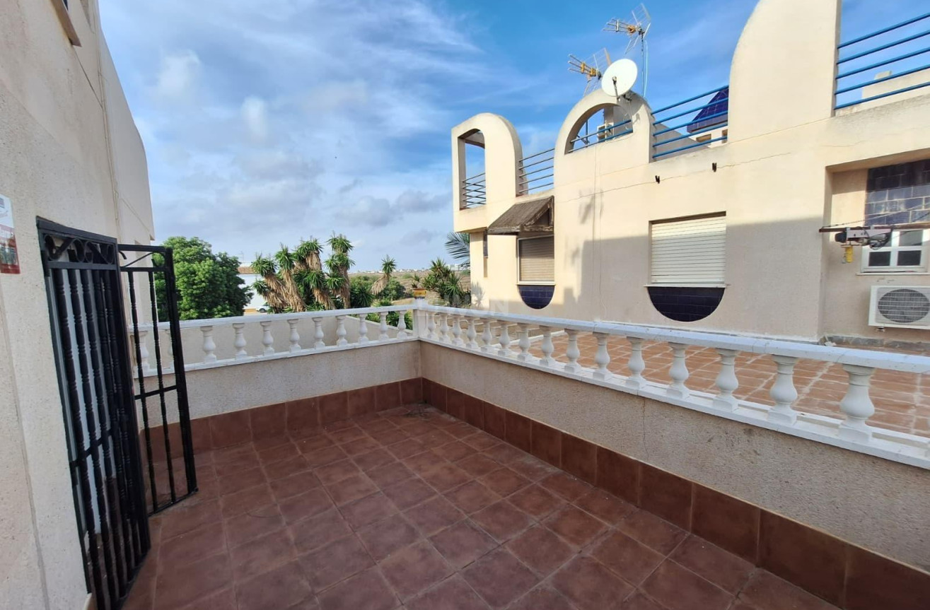 Odsprzedaż - Villa - Torrevieja - Carrefour