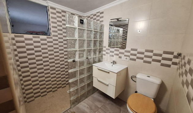 Odsprzedaż - Villa - Torrevieja - Carrefour
