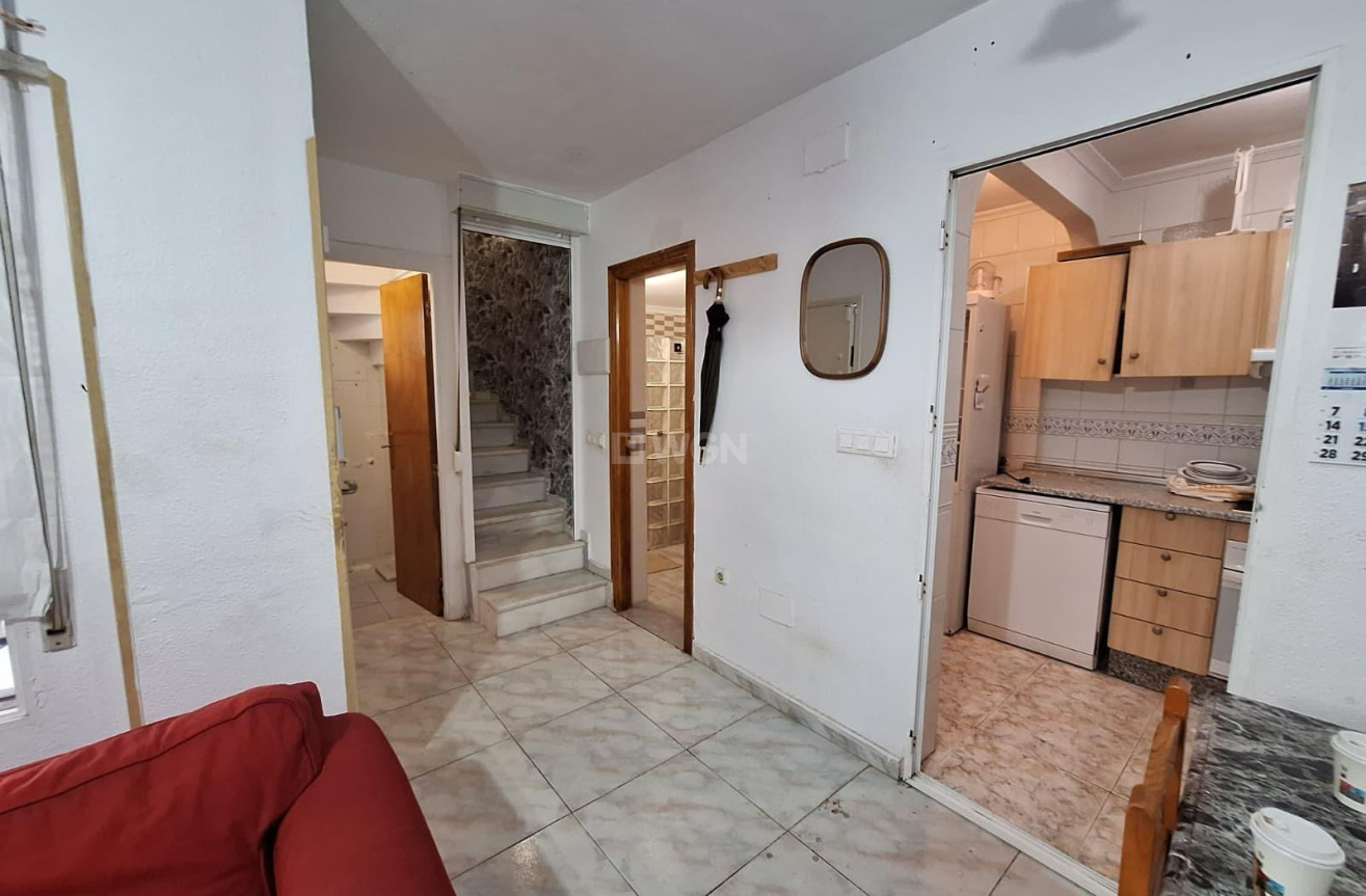 Odsprzedaż - Villa - Torrevieja - Carrefour