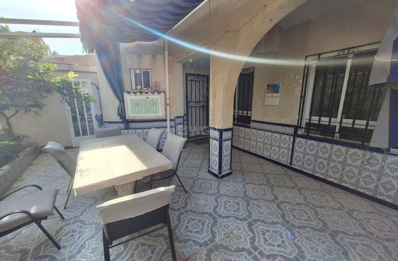 Odsprzedaż - Villa - Torrevieja - Carrefour