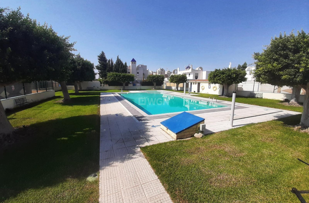 Odsprzedaż - Villa - Torrevieja - Carrefour