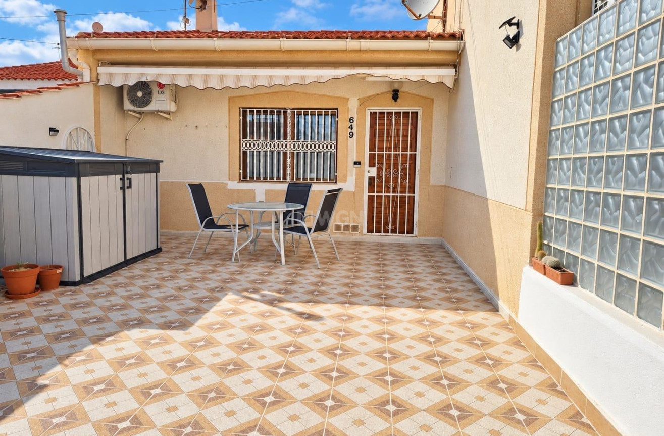 Odsprzedaż - Bungalow - Torrevieja - Torretas