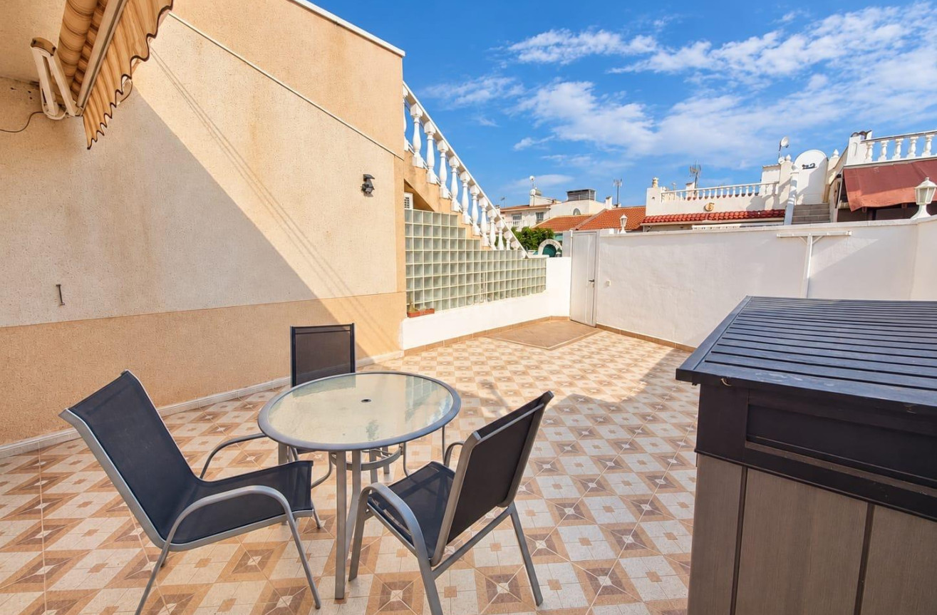 Odsprzedaż - Bungalow - Torrevieja - Torretas
