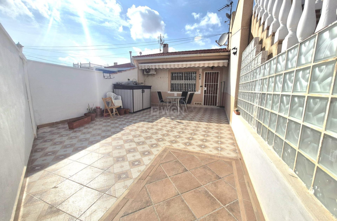 Odsprzedaż - Bungalow - Torrevieja - Torretas