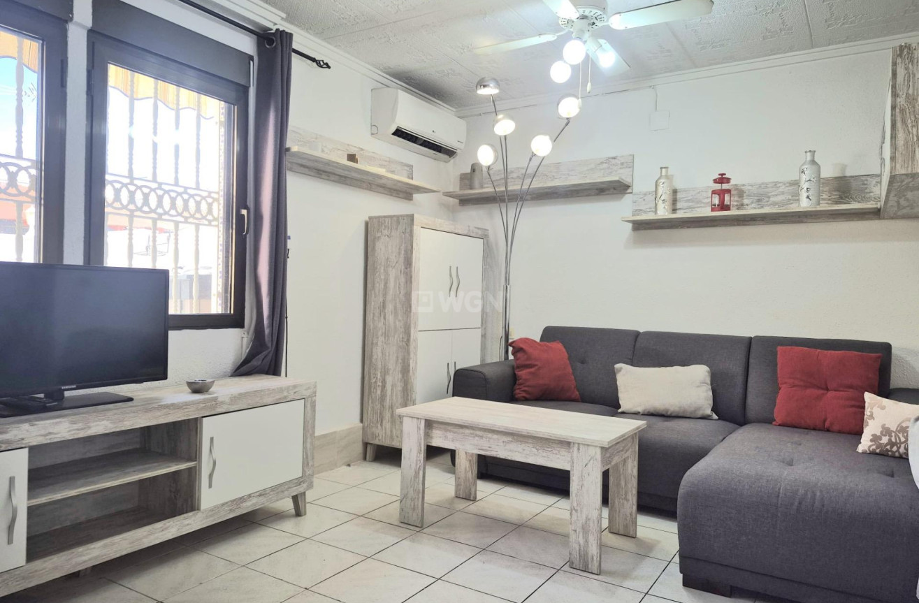 Odsprzedaż - Bungalow - Torrevieja - Torretas