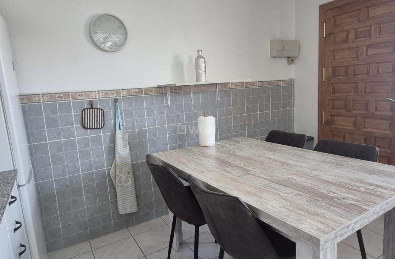 Odsprzedaż - Bungalow - Torrevieja - Torretas