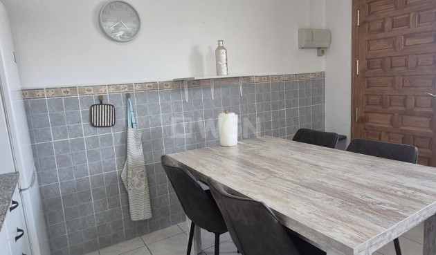 Odsprzedaż - Bungalow - Torrevieja - Torretas