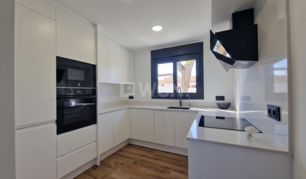 Resale - Villa - Torrevieja - Los Balcones - Los Altos del Edén