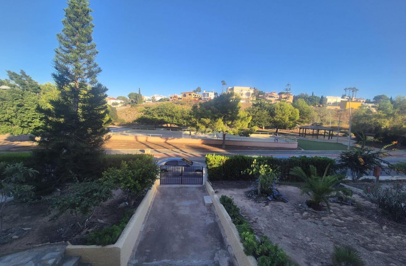Wiederverkauf - Villa - Torrevieja - Los Balcones - Los Altos del Edén