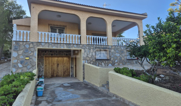 Wiederverkauf - Villa - Torrevieja - Los Balcones - Los Altos del Edén