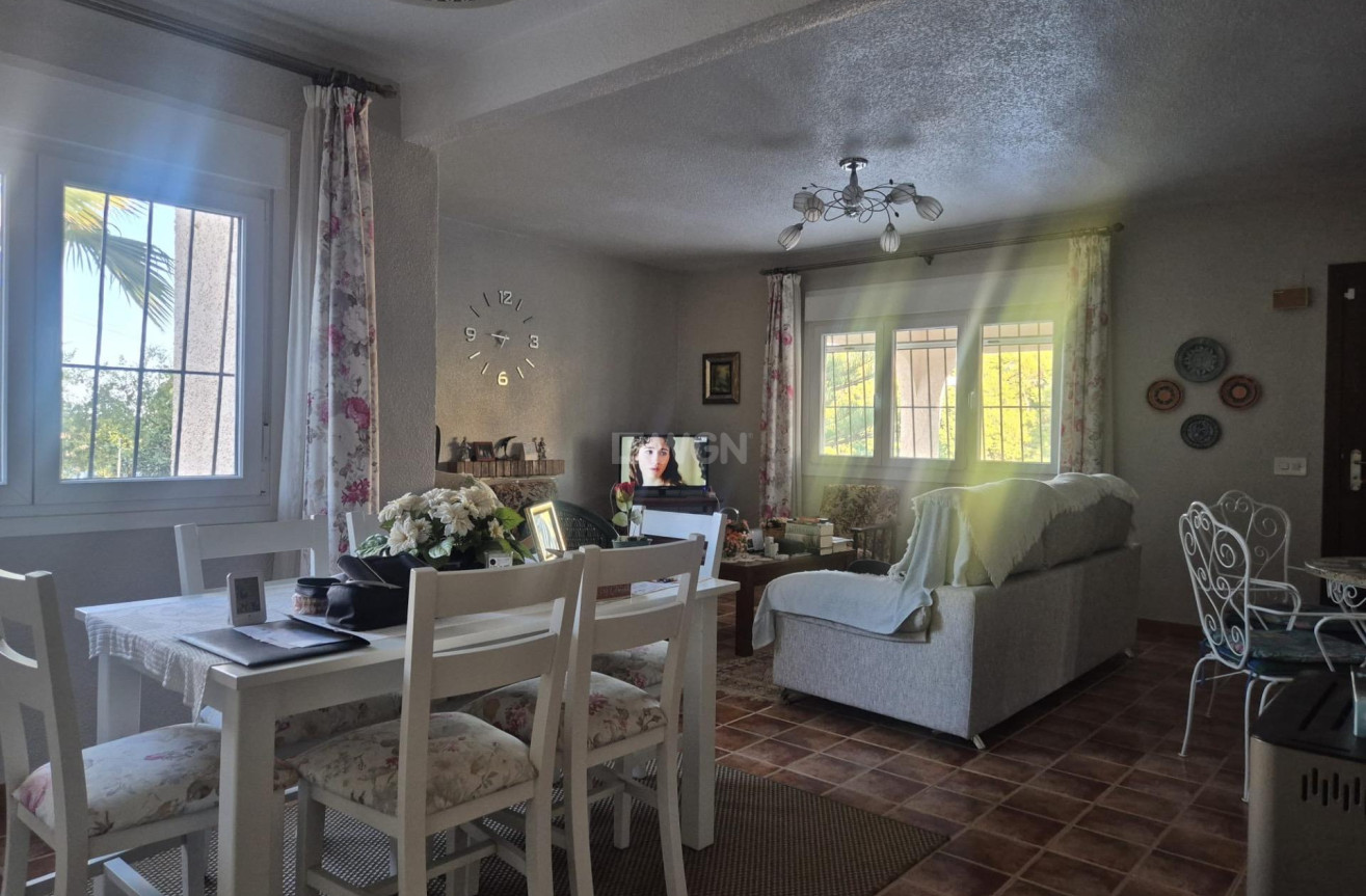 Wiederverkauf - Villa - Torrevieja - Los Balcones - Los Altos del Edén