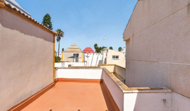 Odsprzedaż - Kamienica - Torrevieja - Costa Blanca