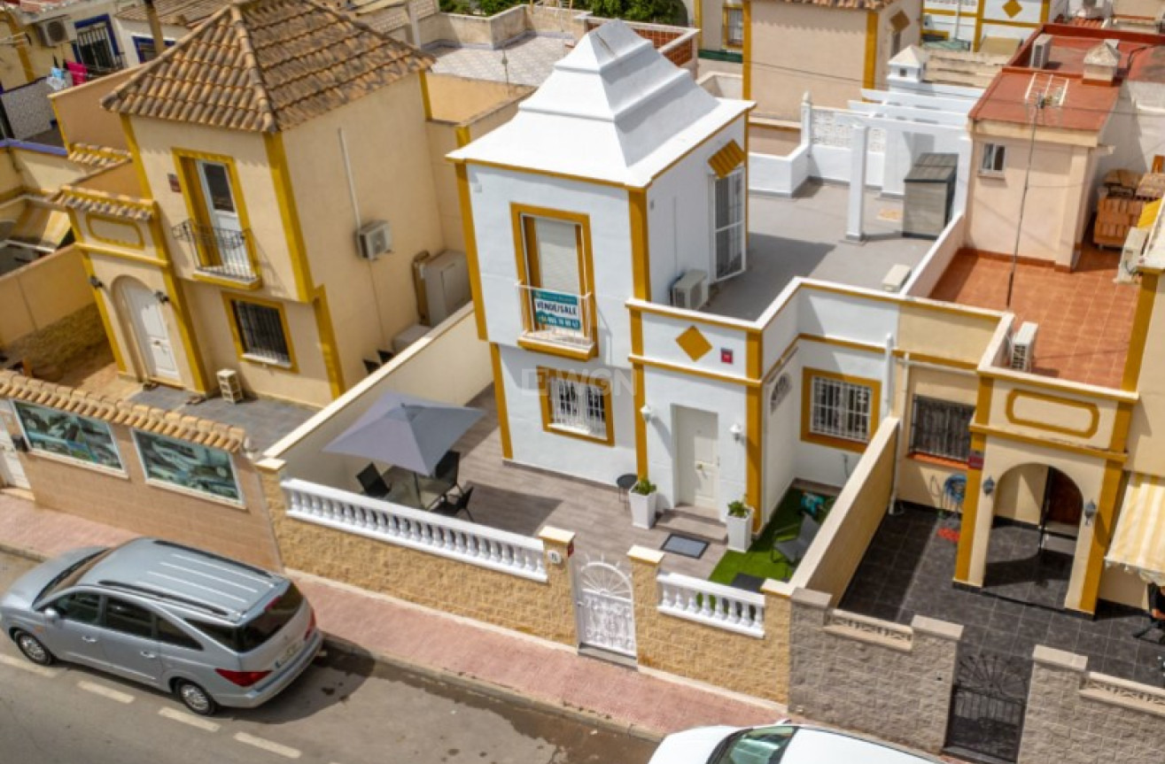 Resale - Townhouse - Torrevieja - Costa Blanca