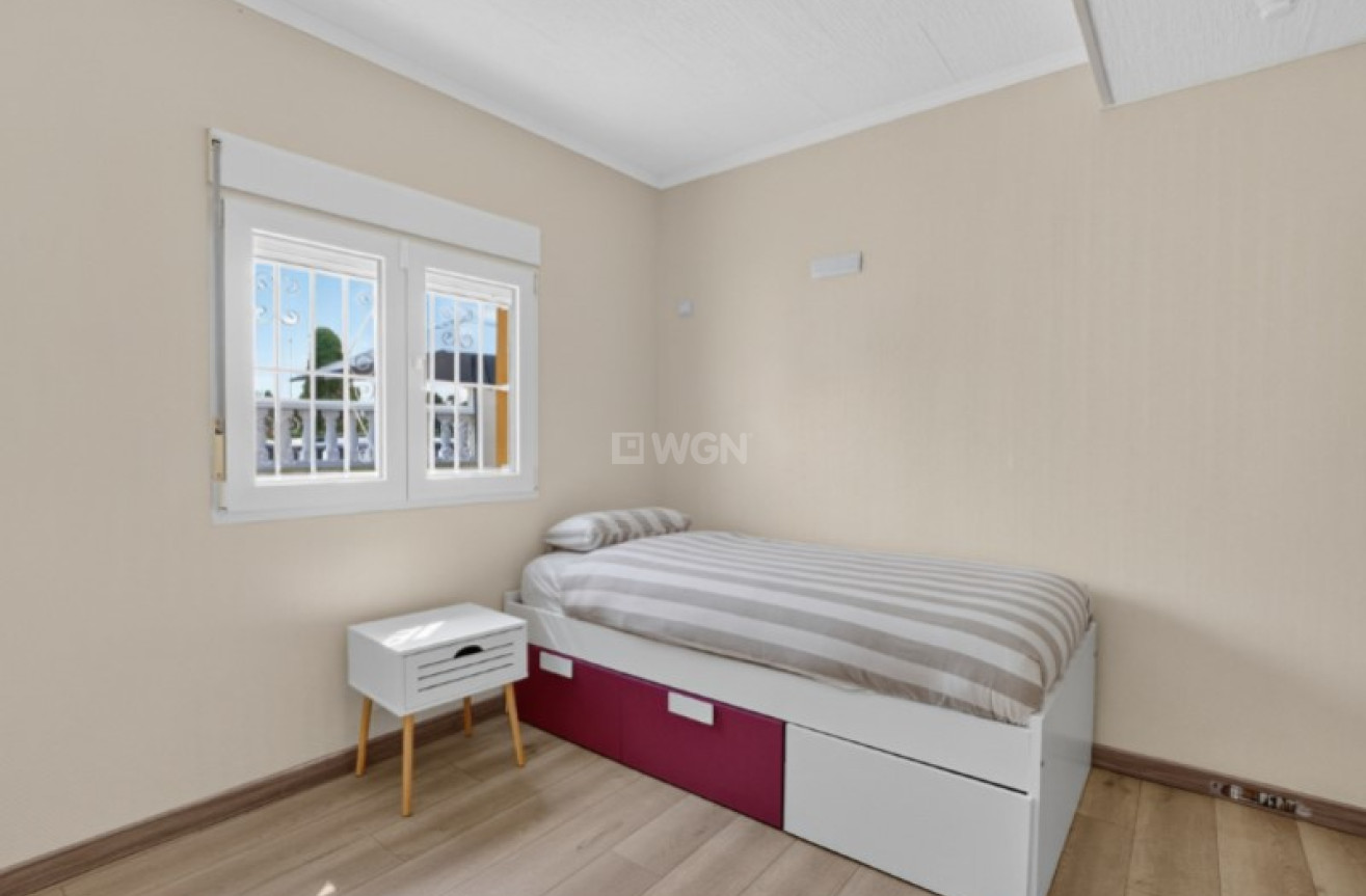 Resale - Townhouse - Torrevieja - Costa Blanca