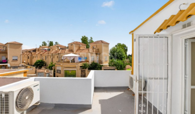 Resale - Townhouse - Torrevieja - Costa Blanca