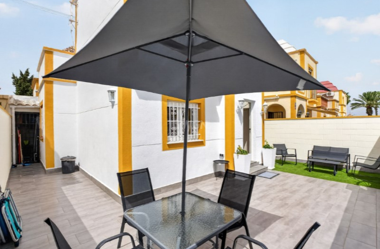 Resale - Townhouse - Torrevieja - Costa Blanca