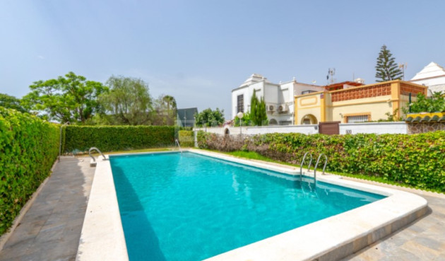 Resale - Townhouse - Torrevieja - Costa Blanca