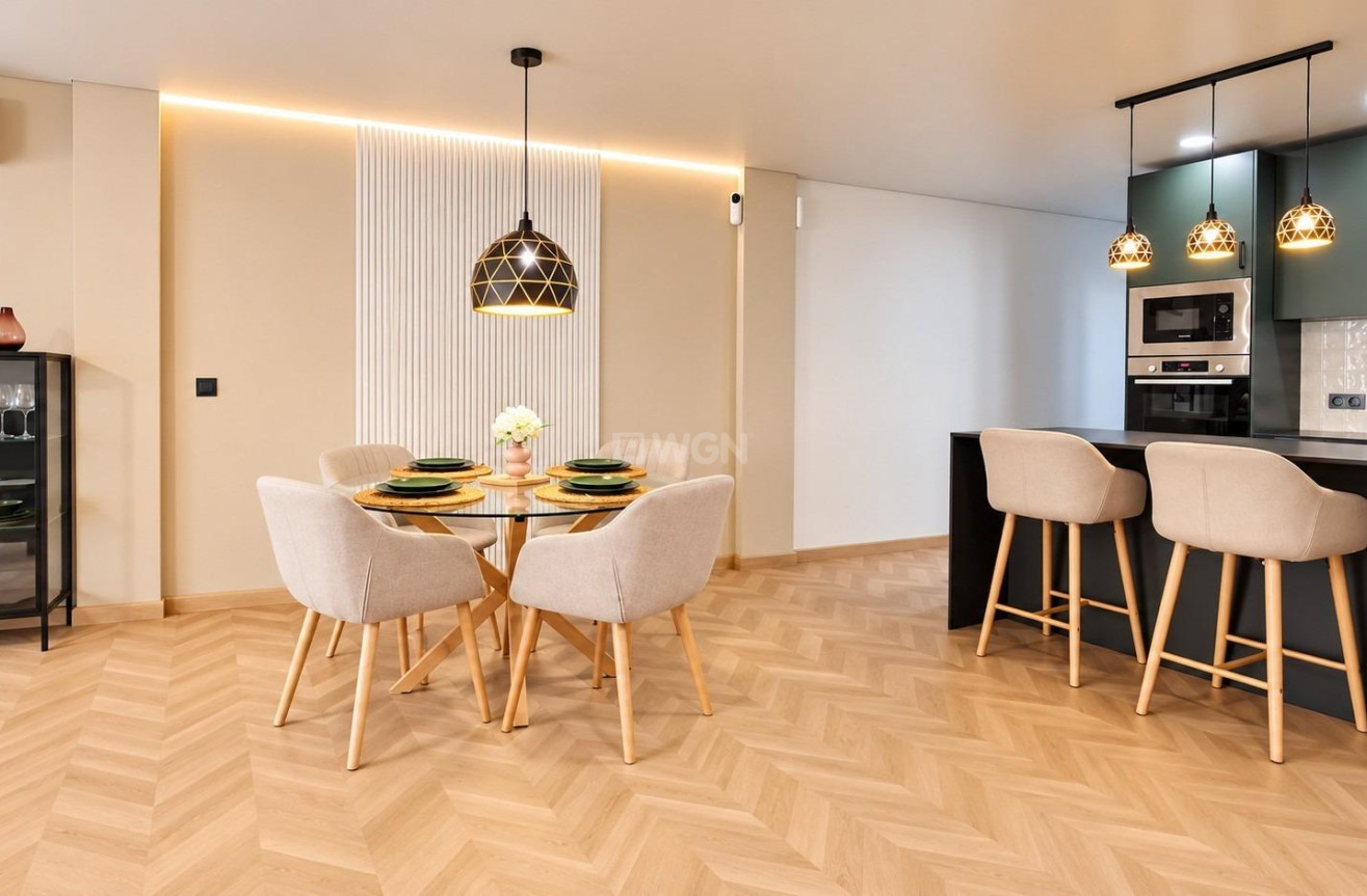 Resale - Apartment / flat - Torrevieja - Playa del Cura