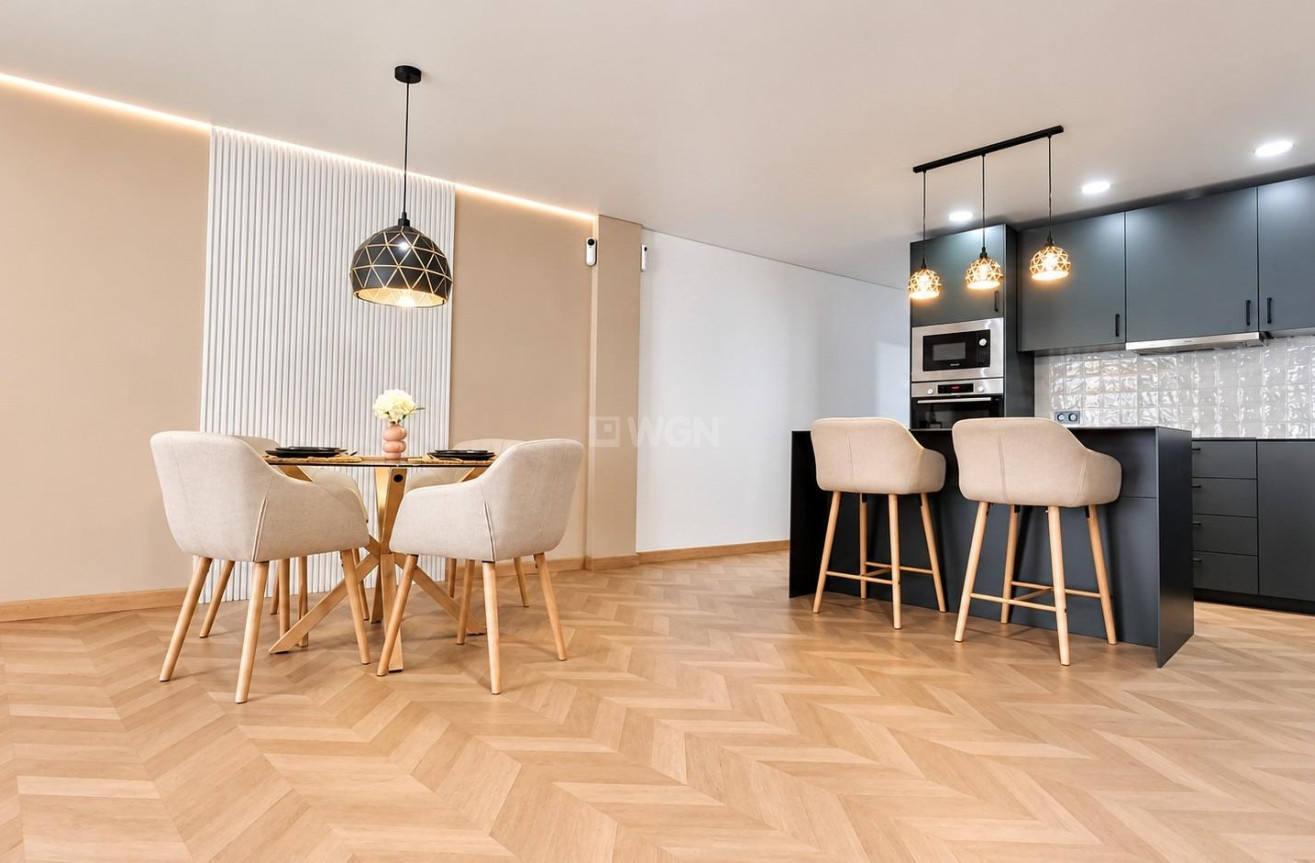 Resale - Apartment / flat - Torrevieja - Playa del Cura