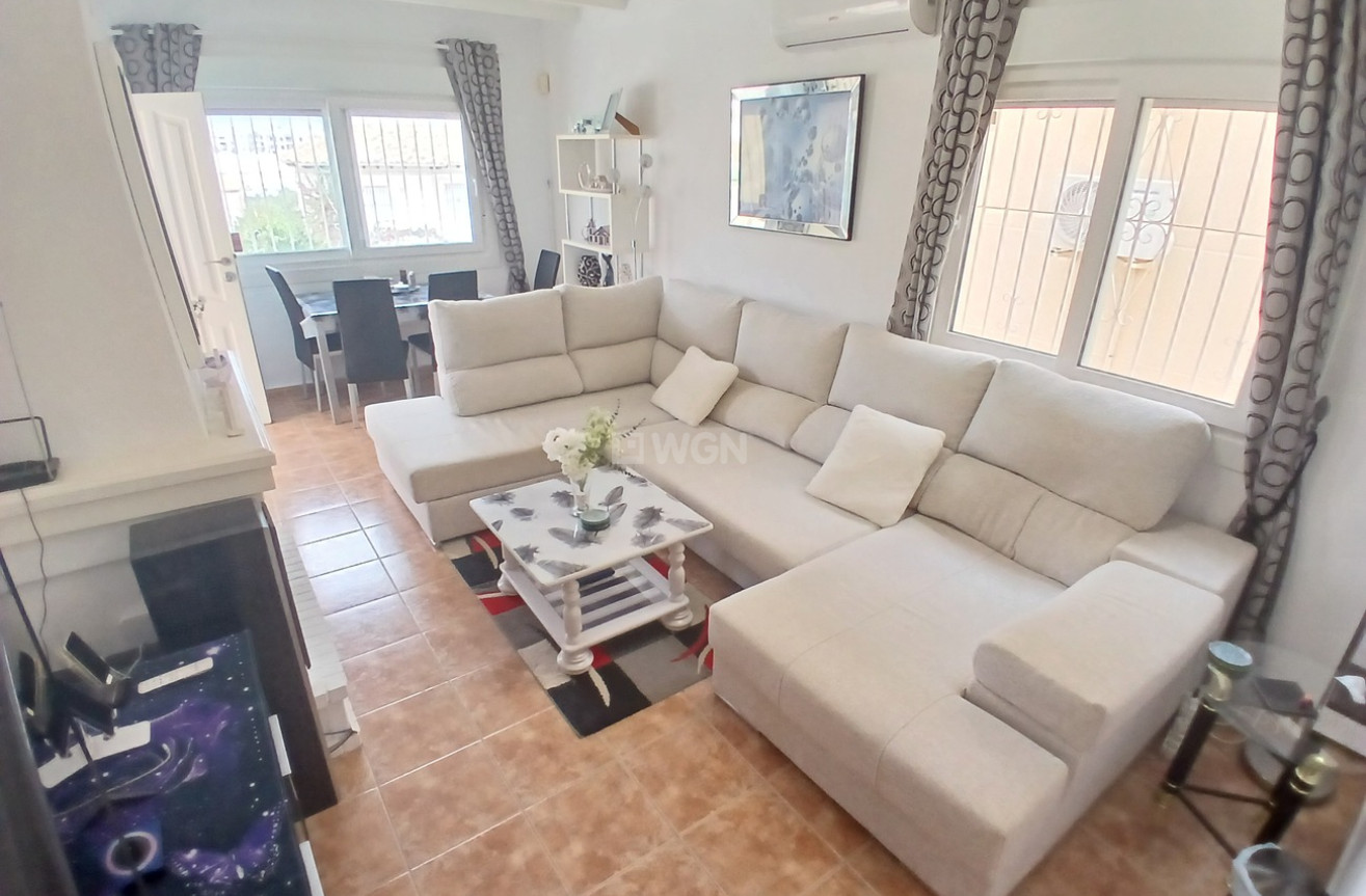 Odsprzedaż - Villa - Villamartin - Costa Blanca