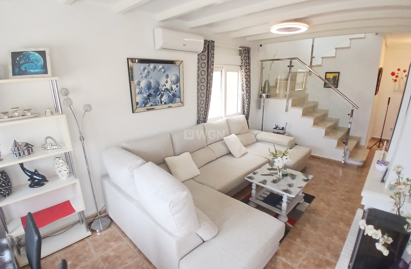 Odsprzedaż - Villa - Villamartin - Costa Blanca