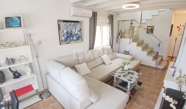 Odsprzedaż - Villa - Villamartin - Costa Blanca