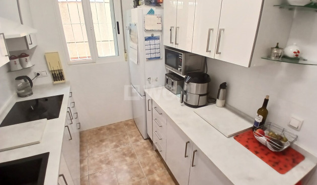 Odsprzedaż - Villa - Villamartin - Costa Blanca