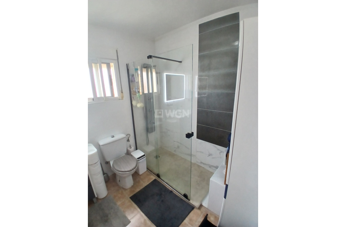 Odsprzedaż - Villa - Villamartin - Costa Blanca