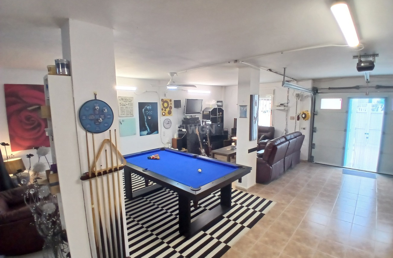 Odsprzedaż - Villa - Villamartin - Costa Blanca