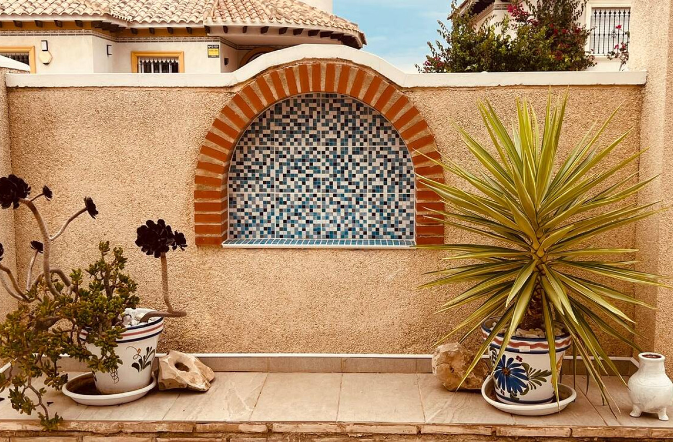Odsprzedaż - Villa - Villamartin - Costa Blanca