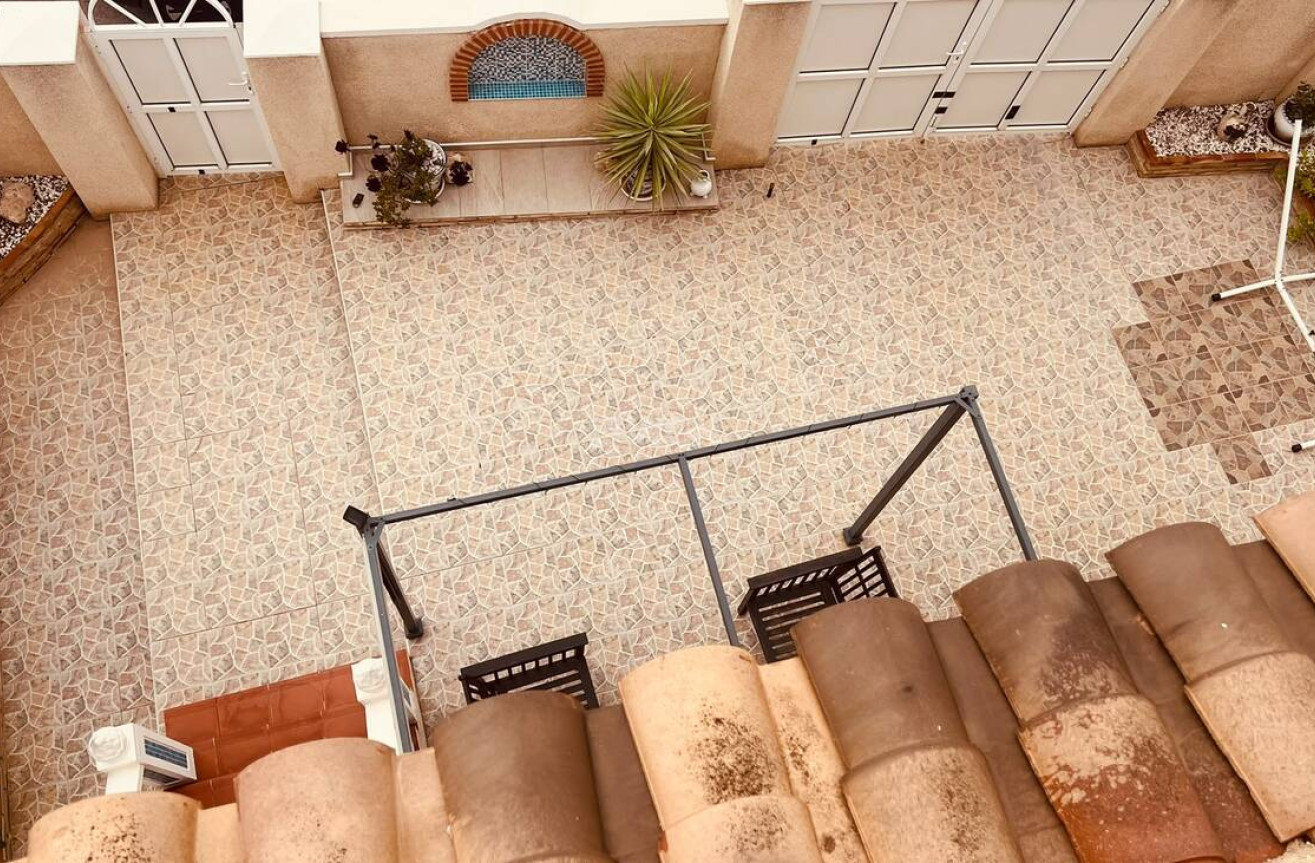 Odsprzedaż - Villa - Villamartin - Costa Blanca