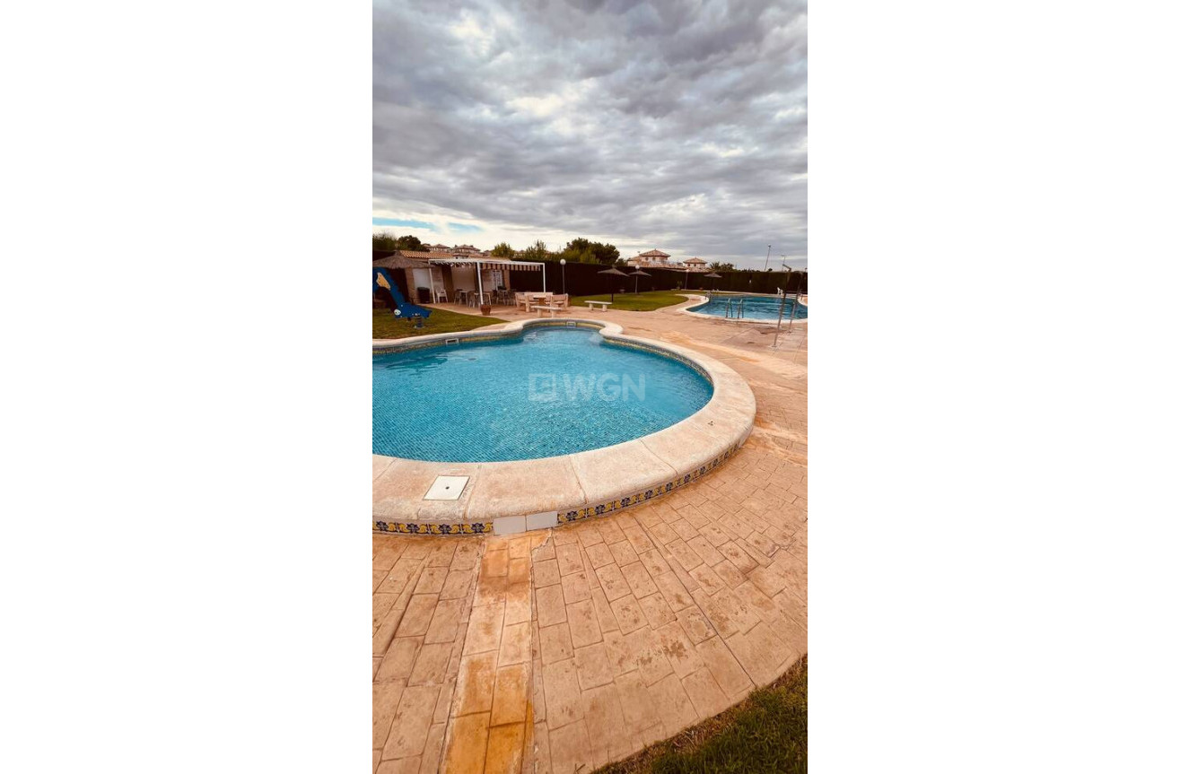 Odsprzedaż - Villa - Villamartin - Costa Blanca