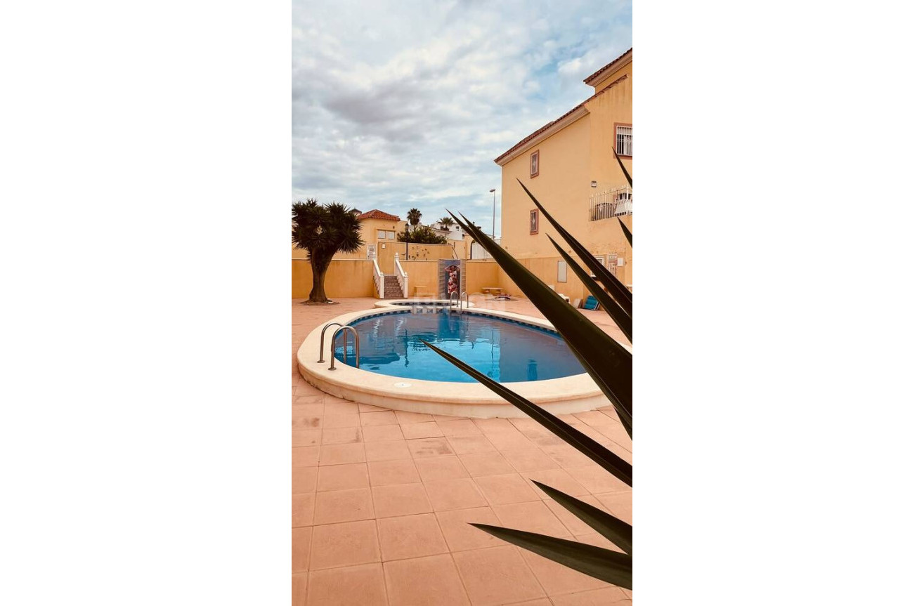 Wiederverkauf - Wohnung - Villamartin - Costa Blanca