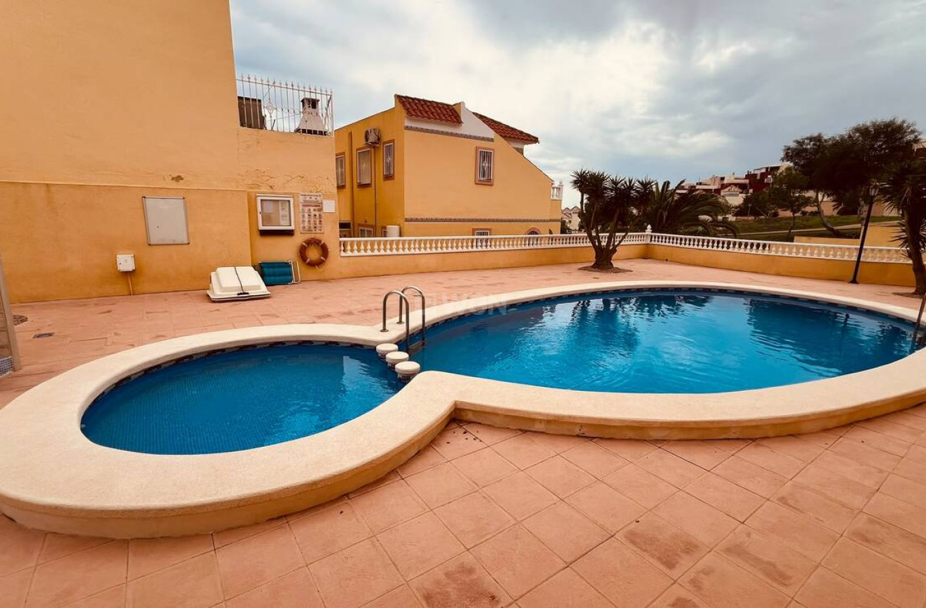 Wiederverkauf - Wohnung - Villamartin - Costa Blanca