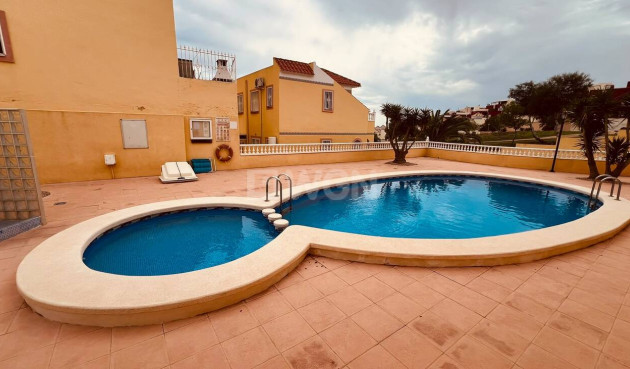 Wiederverkauf - Wohnung - Villamartin - Costa Blanca