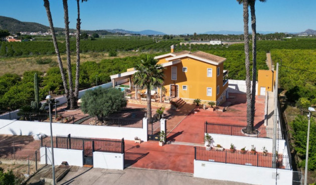 Odsprzedaż - Villa - Orihuela - Inland
