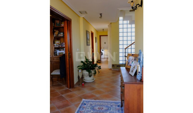 Odsprzedaż - Villa - Orihuela - Inland